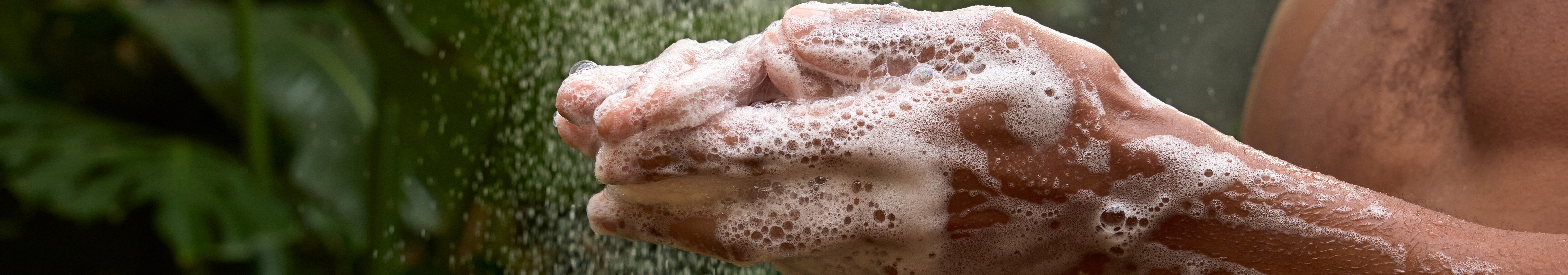 difference between body wash and soap